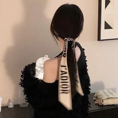 胆大抢金团